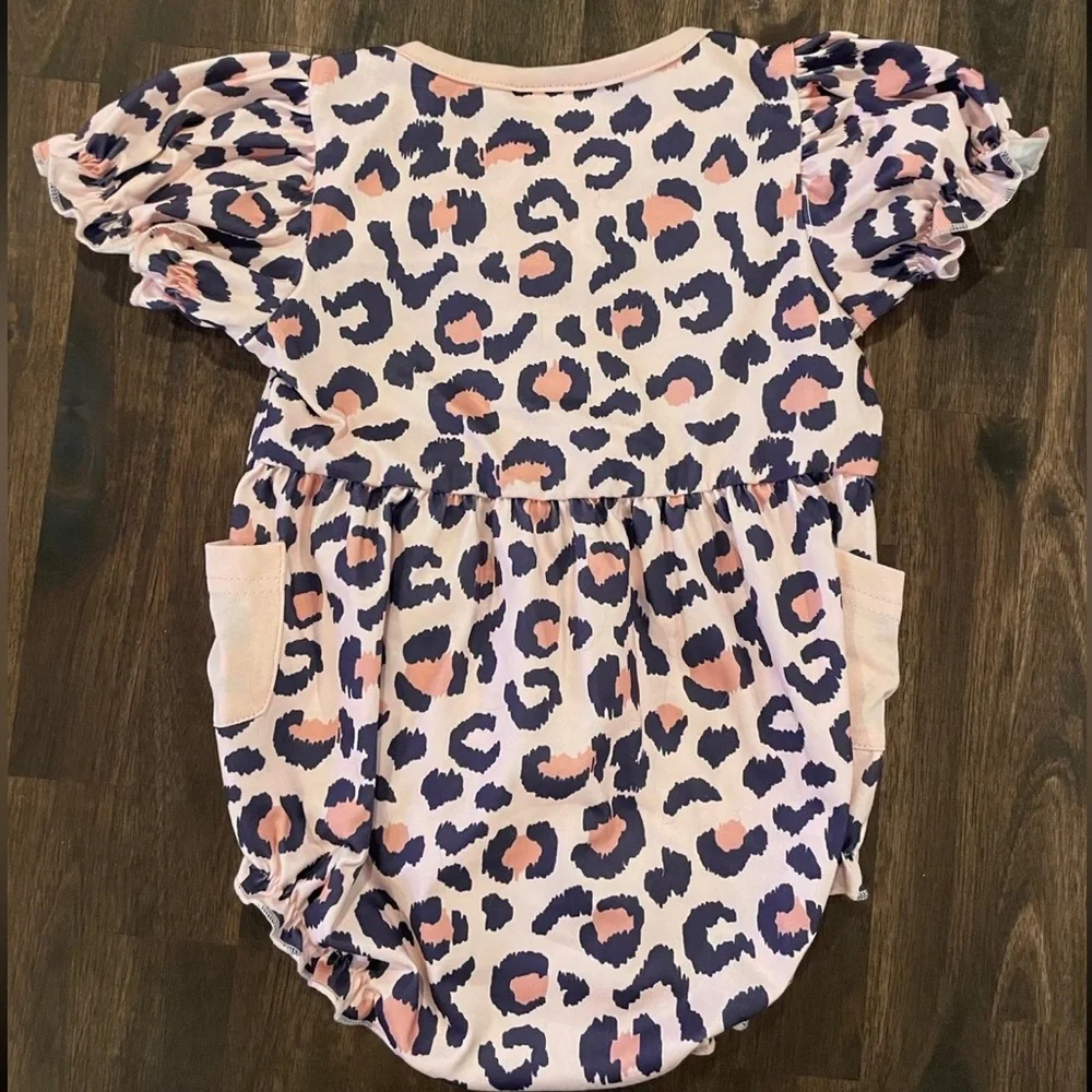 NWOT 18M Baby Girl Cheetah Print Romper - Picture 6 of 6